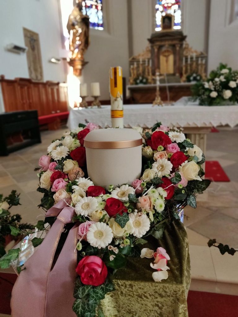 žara pogreb