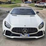 Policija v garaži v Bosni našla 200.000 evrov vrednega Mercedesa