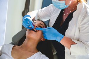 curaprox zobozdravniški pregled krvavenje dlesni