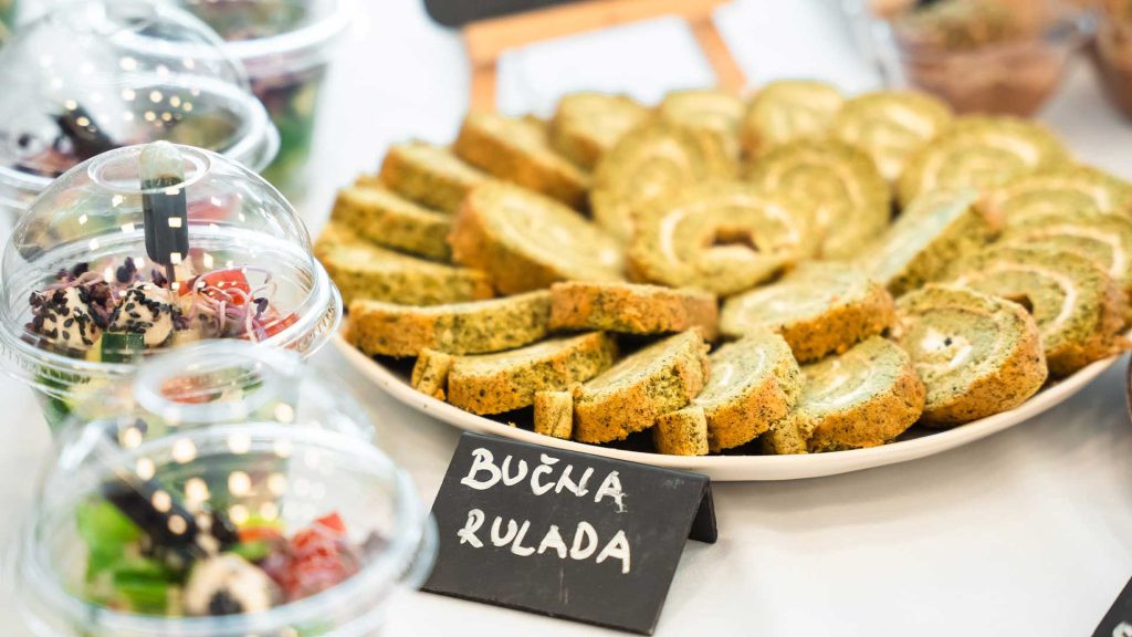 bucna-rulada-velikanka