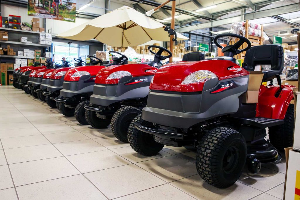 vrtni-traktorji-Castelgarden-eurogarden